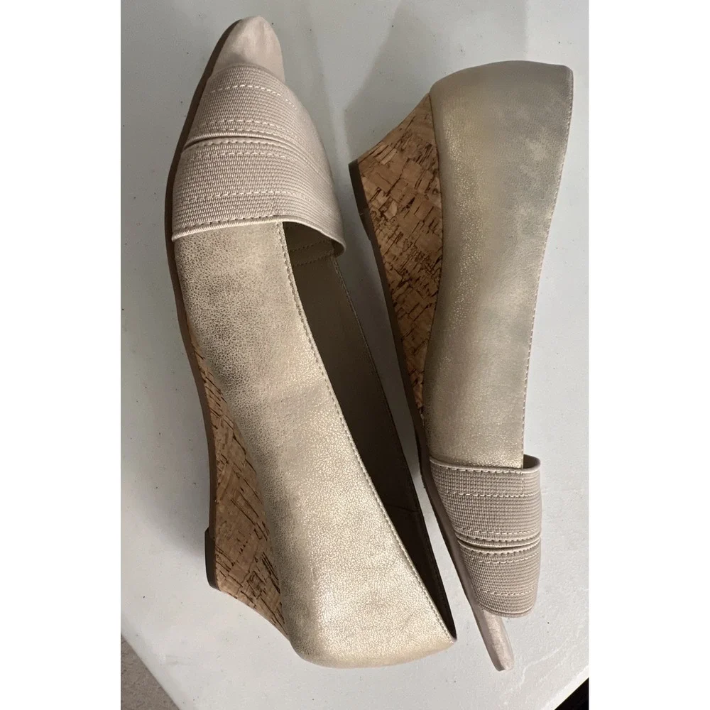 Coach and Four Louise Espadrille Wedge Beige‎ Canvas Peep Toe Shoe Womens Sz 10